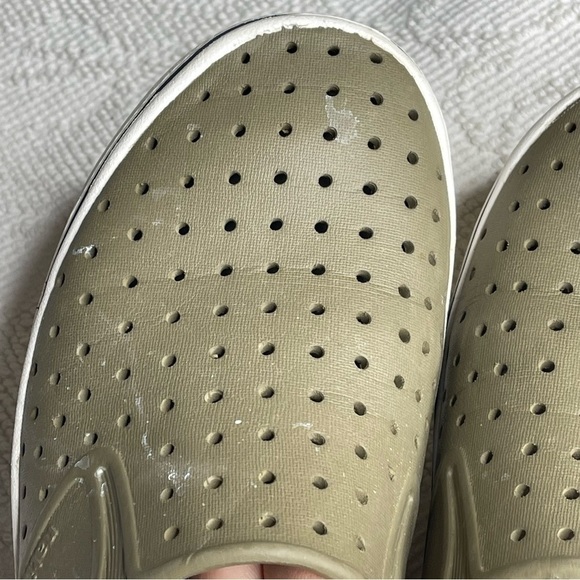 Native Miles Army Green Men’s 8‎ Womens 10 - Picture 7 of 8